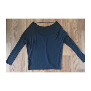 Gray Old Navy Swoop Back Quarter Sleeve Shirt